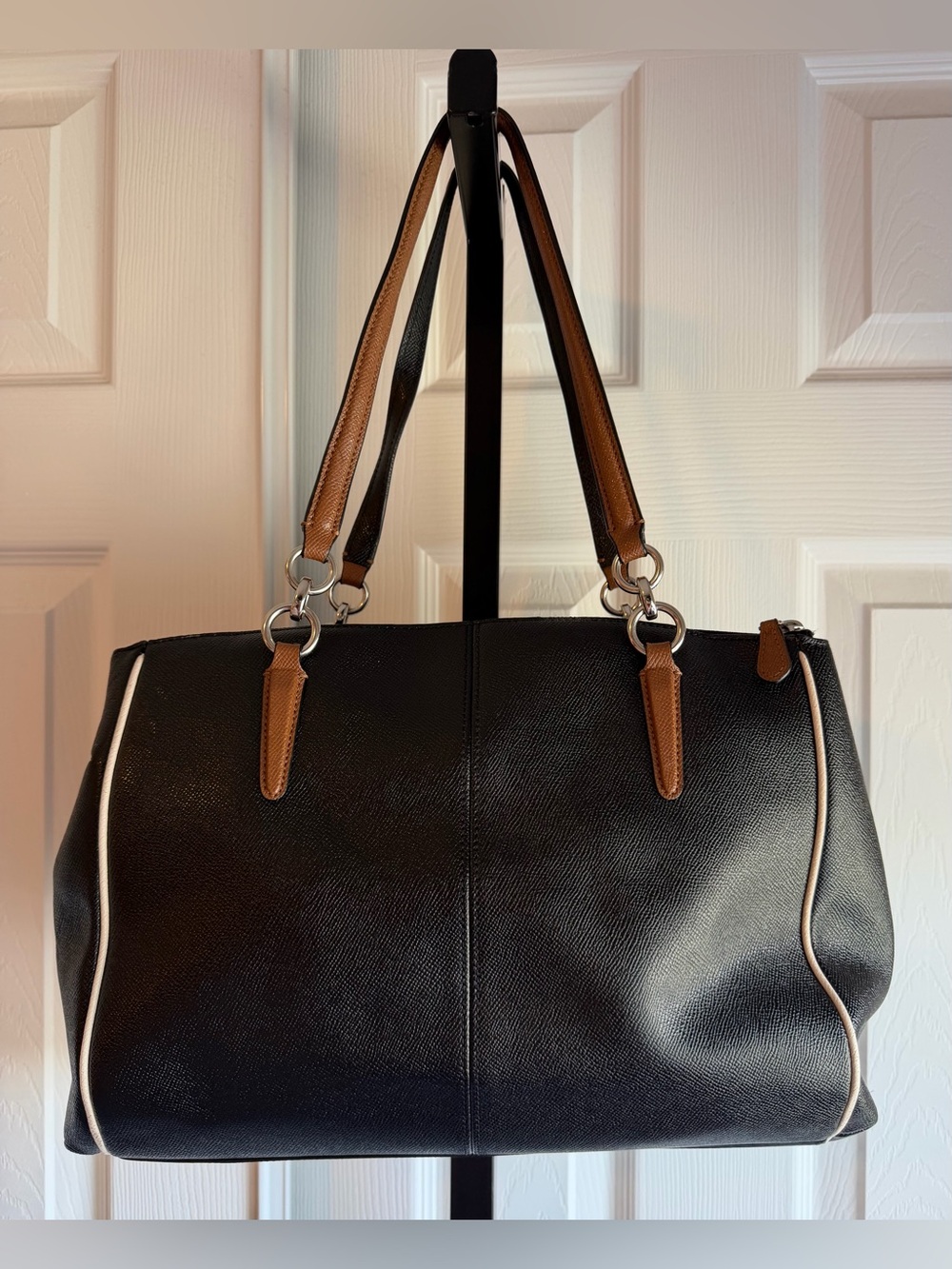 Coach Christie Carryall Shoulder Leather
Bag Women’s - Picture 4 of 12